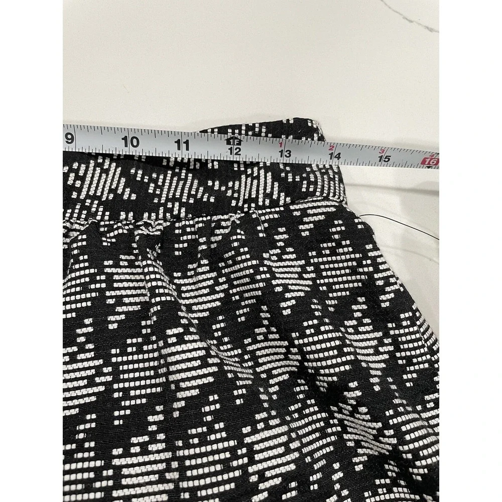 NWT‎ Crown and & Ivy Black White Mod Houndstooth Aline Skirt Sz 2 SI52